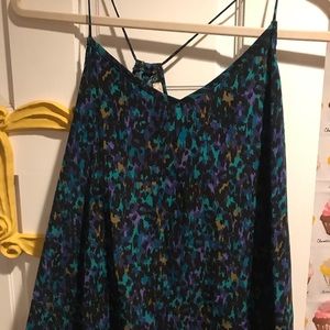 Cross cross back tank top